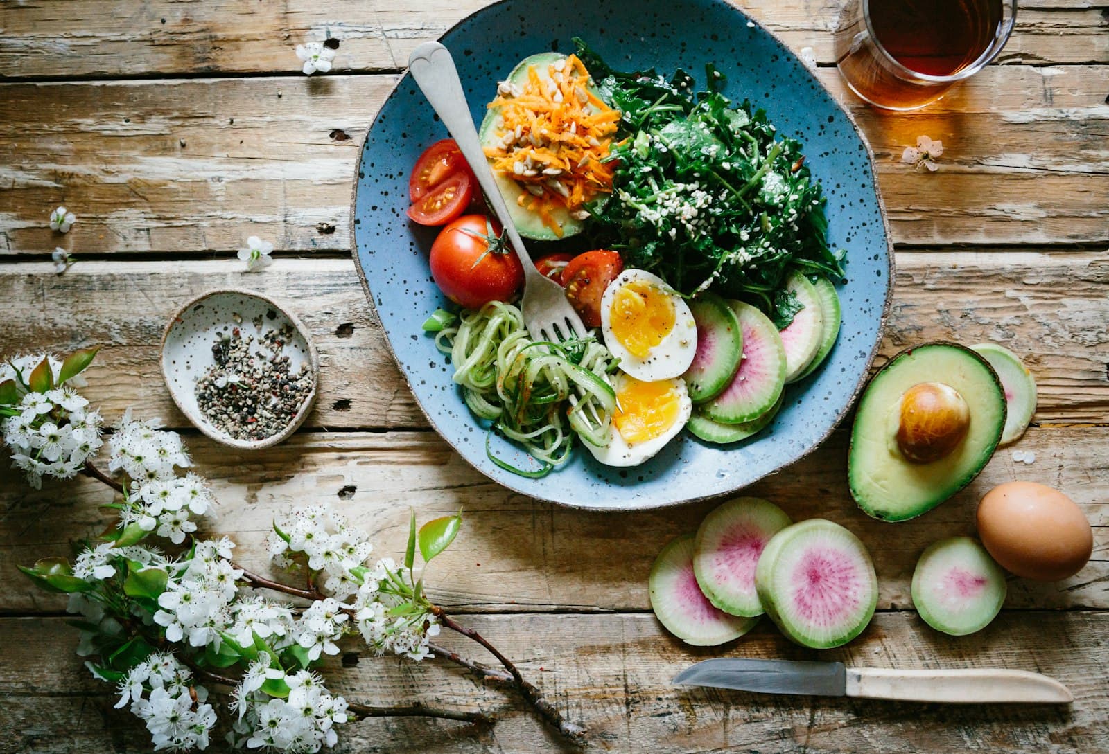 Assiette végétarienne dressée